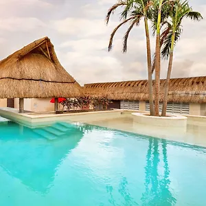 Apartahotel Azul By Guruhotel Tulum