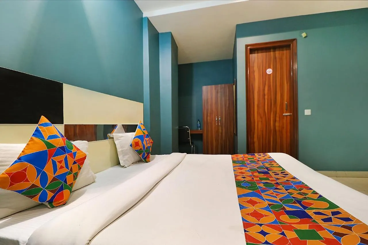 Hotel Fabhotel Church House Rohini Delhi